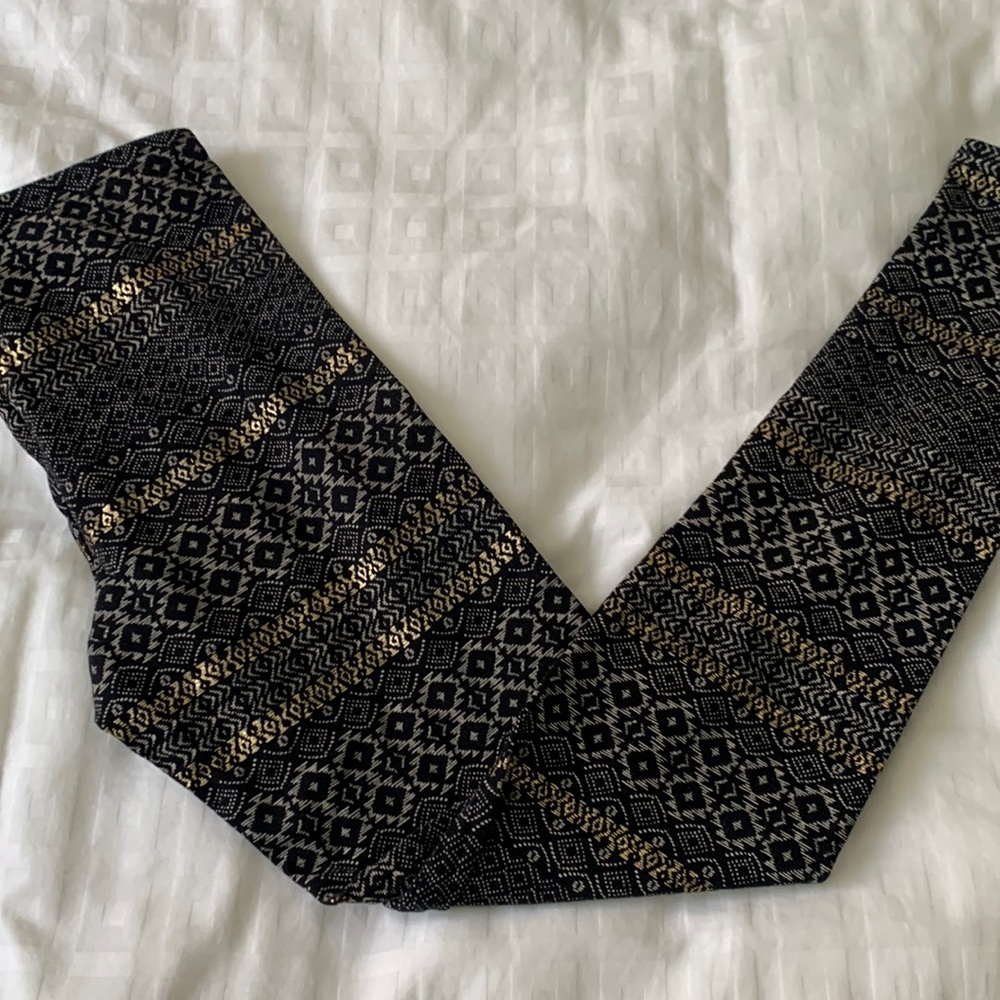 🆕 Old Navy Black Leggings